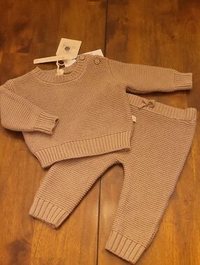NWT- Snug Baby Knit Matching Set - Cocoa Color